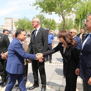 Kurban Bayramı Kutlama Programı Kapsamında Harp Malulü Gaziler, Şehit Dul ve Yetimleri Derneği ve Muharip Gaziler Derneğini Ziyaret  - fotoğraf 1