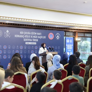 Bakanımız Göktaş, İstanbul'da Herkadaş Atölye ve Müze Kaşifleri Sertifika Töreni'nde konuştu - fotoğraf 2