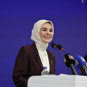 Bakanımız Sayın Mahinur Özdemir Göktaş, Enstitümüz tarafından gerçekleştirilen Veriden Vizyona Üç Kuşak Bir Türkiye: Araştırma Bulguları Paylaşım Programı'nda konuştu - fotoğraf 1