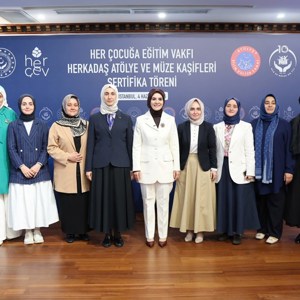 Bakanımız Göktaş, İstanbul'da Herkadaş Atölye ve Müze Kaşifleri Sertifika Töreni'nde konuştu - fotoğraf 6