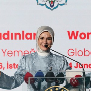 Bakanımız Göktaş, "Geleceğe İlham Veren Kadınlar-Küresel İşbirliği Akşam Yemeği" programına katıldı - fotoğraf 1