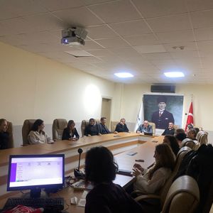Milli Aile Haftası Kapsamında Aile ve Farkındalık Eğitimleri Gerçekleştirildi - fotoğraf 1