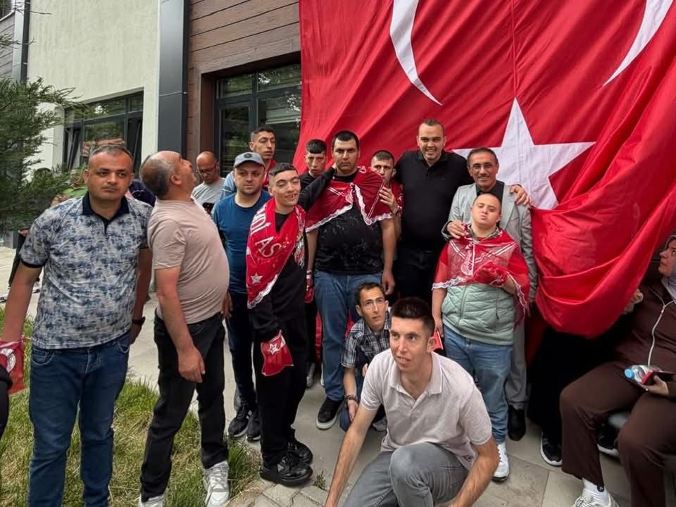 Asker Kınası Programı