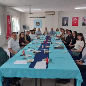 Kuruluş Müdürleriyle Değerlendirme ve Koordinasyon Toplantısı Gerçekleştirildi - fotoğraf 1