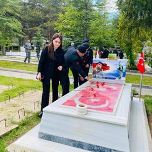 Aziz Şehitlerimiz Dualarla Yâd Edildi. - fotoğraf 3