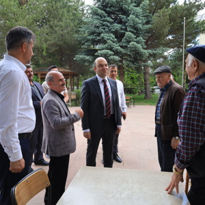 Erzincan Aile ve Sosyal Hizmetler İl Müdürlüğü görevine başlayan İl Müdürümüz Sayın Abdulhalim Ünalan, göreve başlamasının ardından 100. Yıl Atatürk Huzurevi ve Yaşlı Bakım Rehabilitasyon Merkezini ziyaret etti. - fotoğraf 5