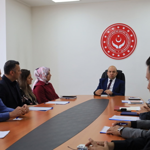 Erzincan Aile Ve Sosyal Hizmetler İl Müdürlüğü Görevine Başlayan İl Müdürümüz Sayın Abdulhalim Ünalan, Bağlı Kuruluşların Müdürleriyle Tanışma Ve Değerlendirme Toplantısında Bir Araya Geldi. - fotoğraf 3