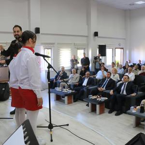 İL MÜDÜRÜMÜZ SAYIN SERDAR DEMİRCİ ÇOCUK EVLERİ SİTESİ TARAFINDAN DÜZENLENEN "ÇOCUK VE VATAN" KONULU MÜZİK DİNLETİSİNE KATILDI - fotoğraf 4