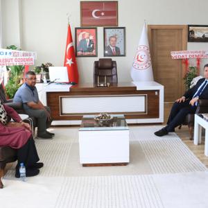 KAHRAMAN ŞEHİDİMİZ MEHMET AĞGEDİK'İN KIYMETLİ AİLESİ İL MÜDÜRÜMÜZ SAYIN DEMİRCİ'YE  HAYIRLI OLSUN ZİYARETİNDE BULUNDU - fotoğraf 1