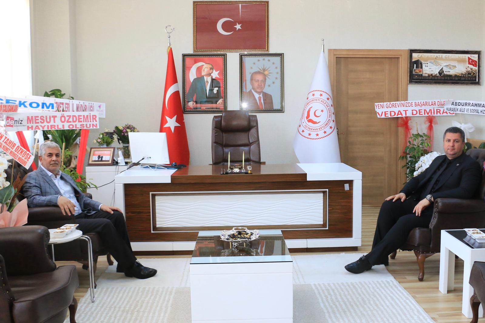 İL MÜFTÜSÜ SAYIN YUSUF BİNGÖL’DEN İL MÜDÜRÜMÜZ SAYIN SERDAR DEMİRCİ’YE HAYIRLI OLSUN ZİYARETİ