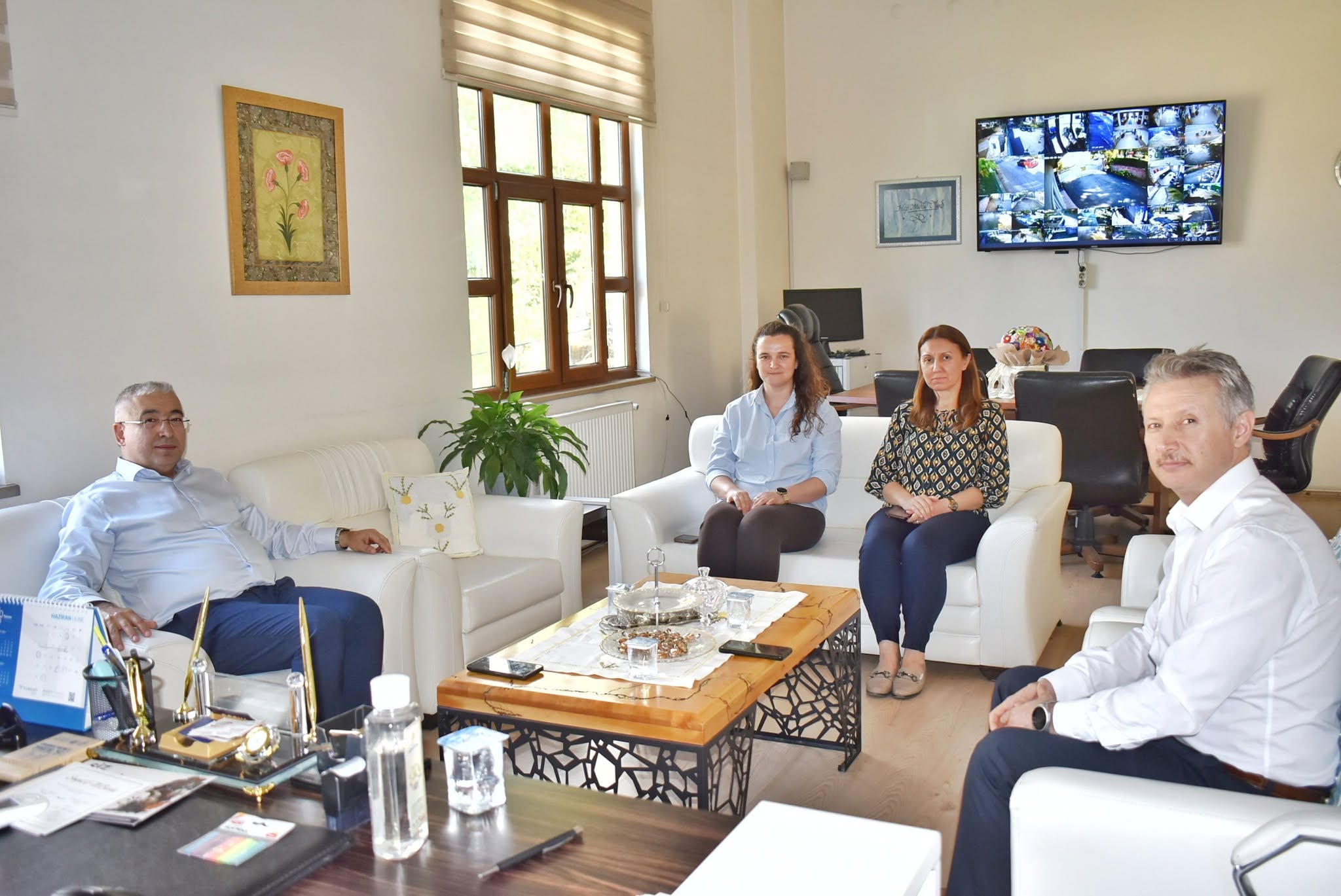İl Müdürümüz Faruk Uysal, Sırameşeler Çocuk Evleri Sitesi Müdürlüğümüzü ziyaret etti.