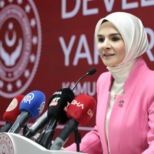 Aile ve Sosyal Hizmetler Bakanımız Göktaş, devlet korumasındaki gençlerin kamu kurumlarına yerleştirilmesi töreninde konuştu - fotoğraf 2