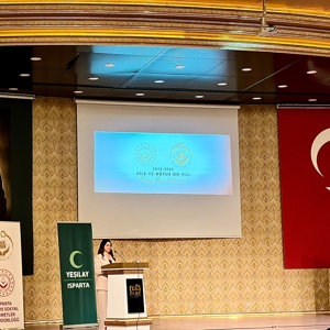 Eğitimci-Yazar Zekeriya Efiloğlu, “Dijital Çağda Aile Olmak” Konulu Konferansta Katılımcılarla Buluştu - fotoğraf 3