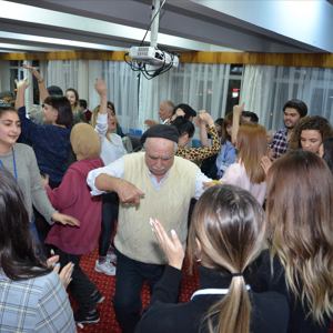 “Geleneksel Huzurevi Eğlencesi” Düzenlendi - fotoğraf 12
