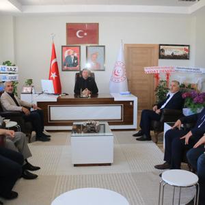 MEMUR-SEN İL TEMSİLCİSİ VE SENDİKA BAŞKANLARINDAN İL MÜDÜRLÜĞÜMÜZE HAYIRLI OLSUN ZİYARET - fotoğraf 1