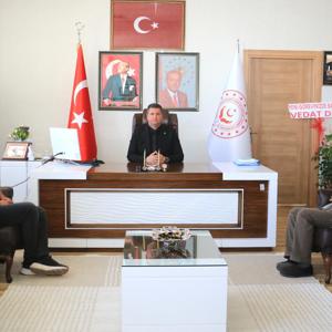 İŞ İNSANI SAİT HÜSEYİN SAYLAN VE KARDEŞİ SAYIN SELAHATTİN SAYLAN'DAN İL MÜDÜRÜMÜZ SAYIN DEMİRCİ'YE HAYIRLI OLSUN ZİYARETİ - fotoğraf 1