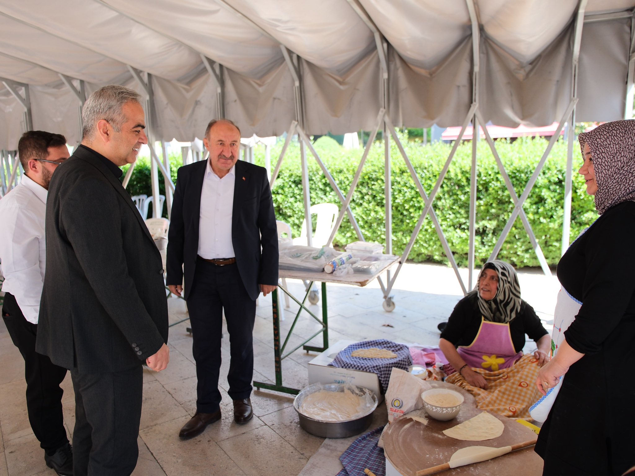 Şehit yakınları ve gazilerimiz tarafından kermes etkinliği düzenlendi.