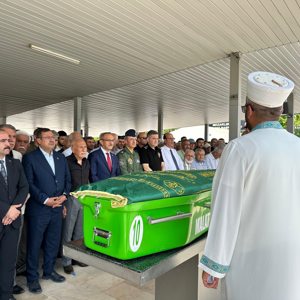 Şehidimiz Pilot Yüzbaşı Gökhan Ertan'ın Kardeşi Emrah Ertan’ın Cenaze Namazına Katıldık - fotoğraf 2