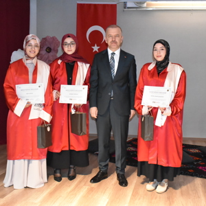 Hayata Köprü ve Sanat Projesi Kapanış Programı ve Mezuniyetten Mesuliyete Töreni - fotoğraf 9