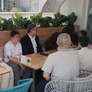İl Müdürümüz Adem YÜCEL, LGS’ye girecek çocuklarımızla bir araya gelerek başarı dileklerini iletti. - fotoğraf 2