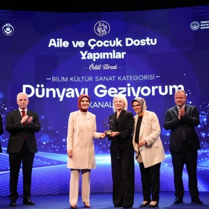 Bakanımız Göktaş, "Dijital Anafor: Ekran Bağımsızlığı Zirvesi"nde konuştu - fotoğraf 4