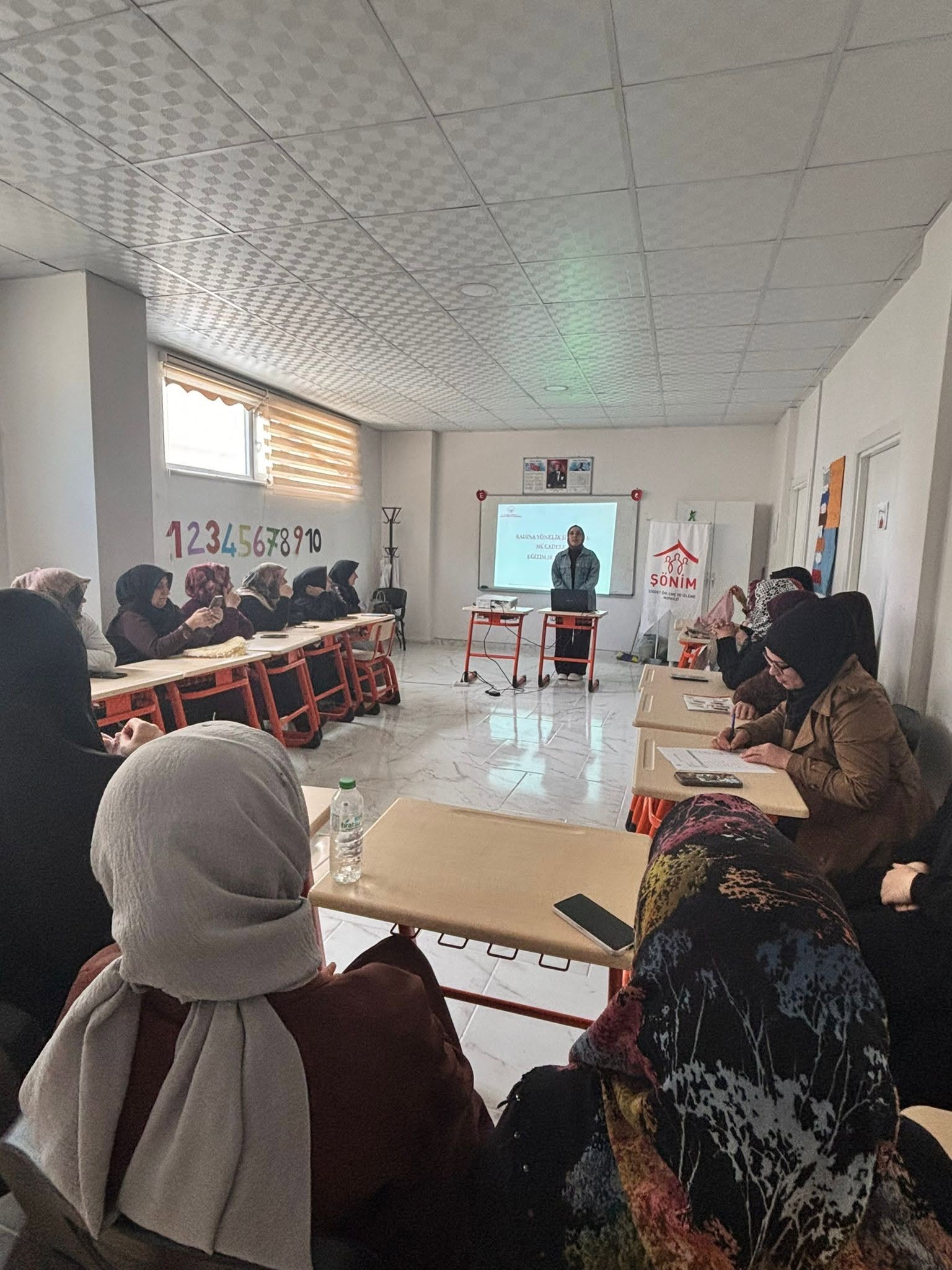 Kadına Yönelik Şiddet ve Erken Yaşta Evliliklerle Mücadele Kapsamında Eğitim Verildi