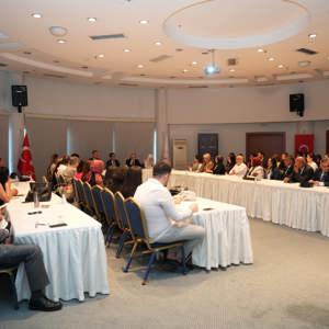 Yaşlı Bakım Hizmetlerinde Kalite Hedefiyle İstişare Toplantısı - fotoğraf 3