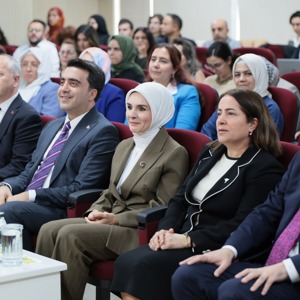 Aile ve Sosyal Hizmetler Bakanlığı ile YTB arasında işbirliği protokolü imzalandı - fotoğraf 4