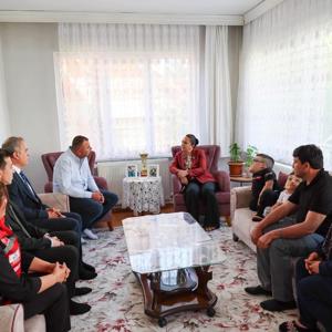 Sayın Valimiz Tülay BAYDAR BİLGİHAN , aile ziyaretleri kapsamında; - fotoğraf 1