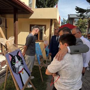 Renklerin Diliyle Umuda Yolculuk - fotoğraf 16