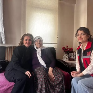 Gönüllerdeki Yeri Hiç Değişmeyenler - fotoğraf 1