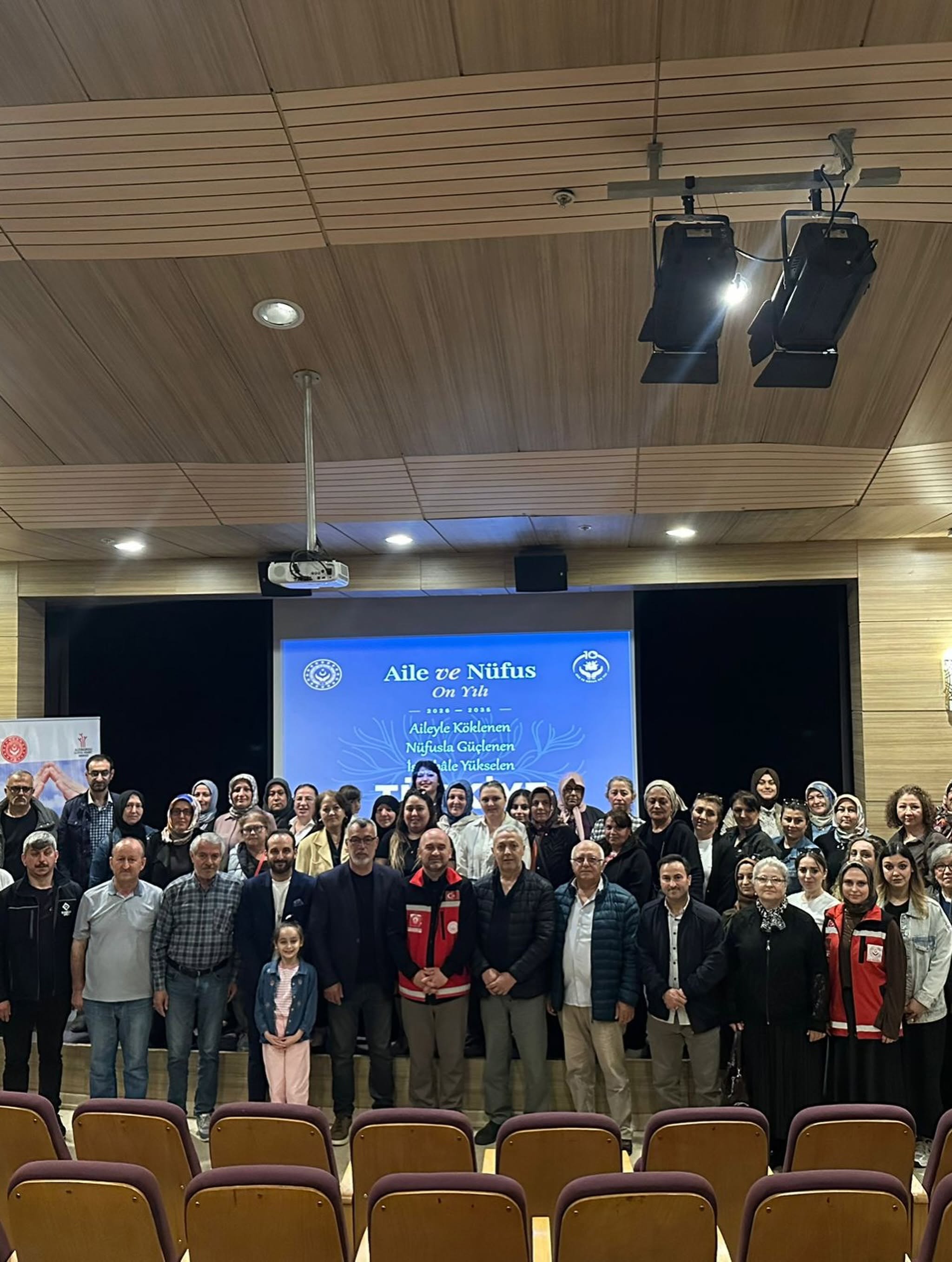 Koruyucu Ailelerimiz İçin Bilinçli Ebeveynlik Eğitimi Mahremiyet ve Teknoloji