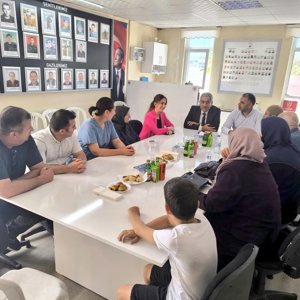 Şehit Aileleri ve Gazilerimize Ziyaret Gerçekleştirildi - fotoğraf 4