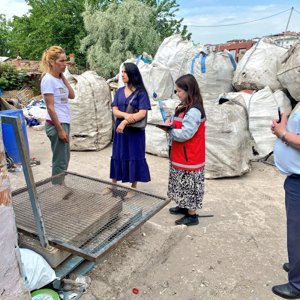 Çerkezköy’de Koruyucu ve Önleyici Hizmetler Kapsamında Mahalle Ziyaretleri Gerçekleştirildi - fotoğraf 3