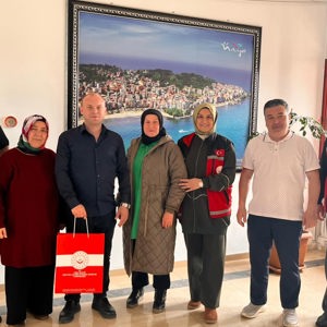 Kurban Bayramı ve Milli Aile Haftası Kapsamında Anlamlı Ziyaretler Gerçekleştirildi - fotoğraf 9