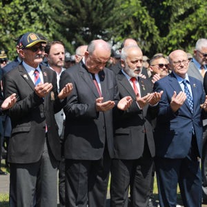 Arefe Gününde Şehitlerimiz Dualarla Yâd Edildi - fotoğraf 2