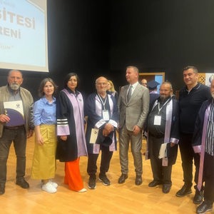 Ahmet Cemal Mağden Huzurevi Sakinleri 3. Yaş Üniversitesi’nden Mezun Oldu - fotoğraf 1