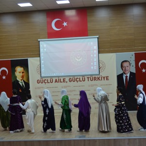 Çocuklarımızın Yıl Sonu Gösterisi Coşkuyla Gerçekleşti - fotoğraf 5