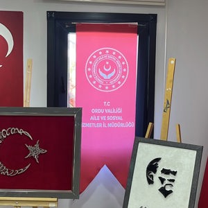 Şehit Yakınları ve Gazilerimizin El Emeği Sanata Dönüştü - fotoğraf 5