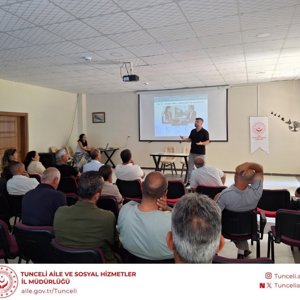 Sosyal Risk Haritaları ve Aile Rehberi Sistemi Kapsamında Bilgilendirme Toplantısı Yapıldı - fotoğraf 2