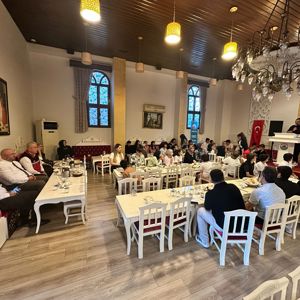 Bakanlığımız Himayesi Altında Bulunan, Çeşitli Dallarda Olan Başarılı Çocuklarımız Ödüllendirildi - fotoğraf 1