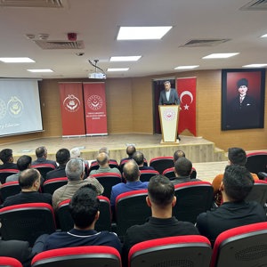 Muhtarlara Sosyal Risk Haritaları ve Aile Rehberi Sistemi Bilgilendirme Toplantısı Gerçekleştirildi - fotoğraf 2