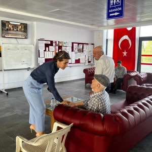 İl Müdürümüz, Huzurevi Sakinlerimizin Babalar Günü’nü Kutladı - fotoğraf 3