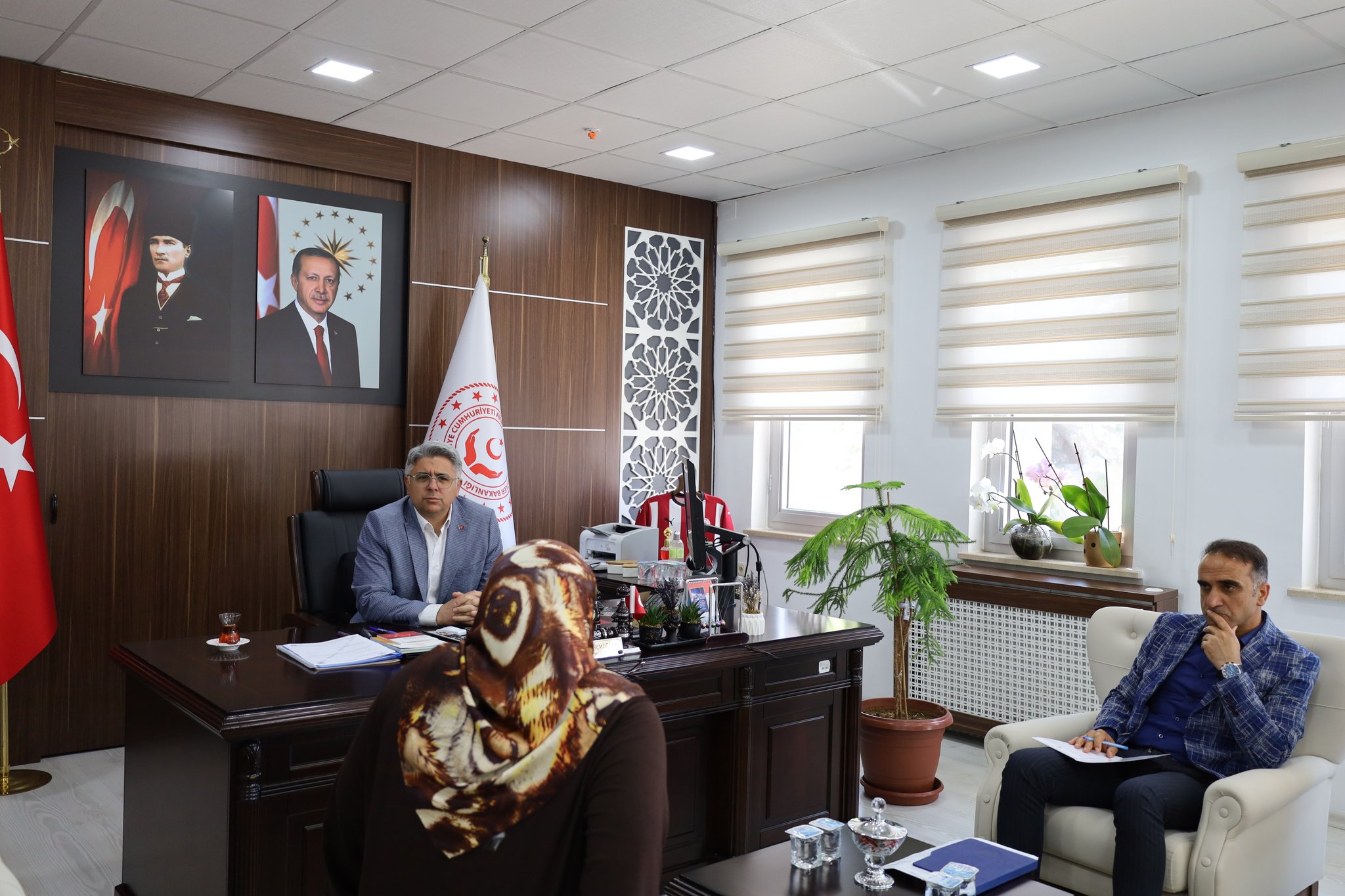 Pazartesi Günleri Çalışma Arkadaşlarımızı Dinliyoruz