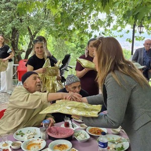 İl Müdürümüz Soma Huzurevinde Babalar Günü Programına Katıldı - fotoğraf 1