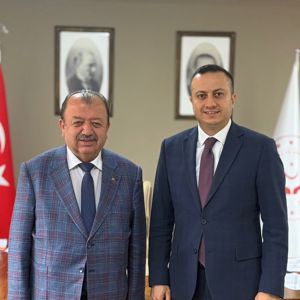 İl Müdürümüz Selim Köse Isparta Belediye Başkanı Musa Macit'i Makamında Misafir Etti - fotoğraf 1