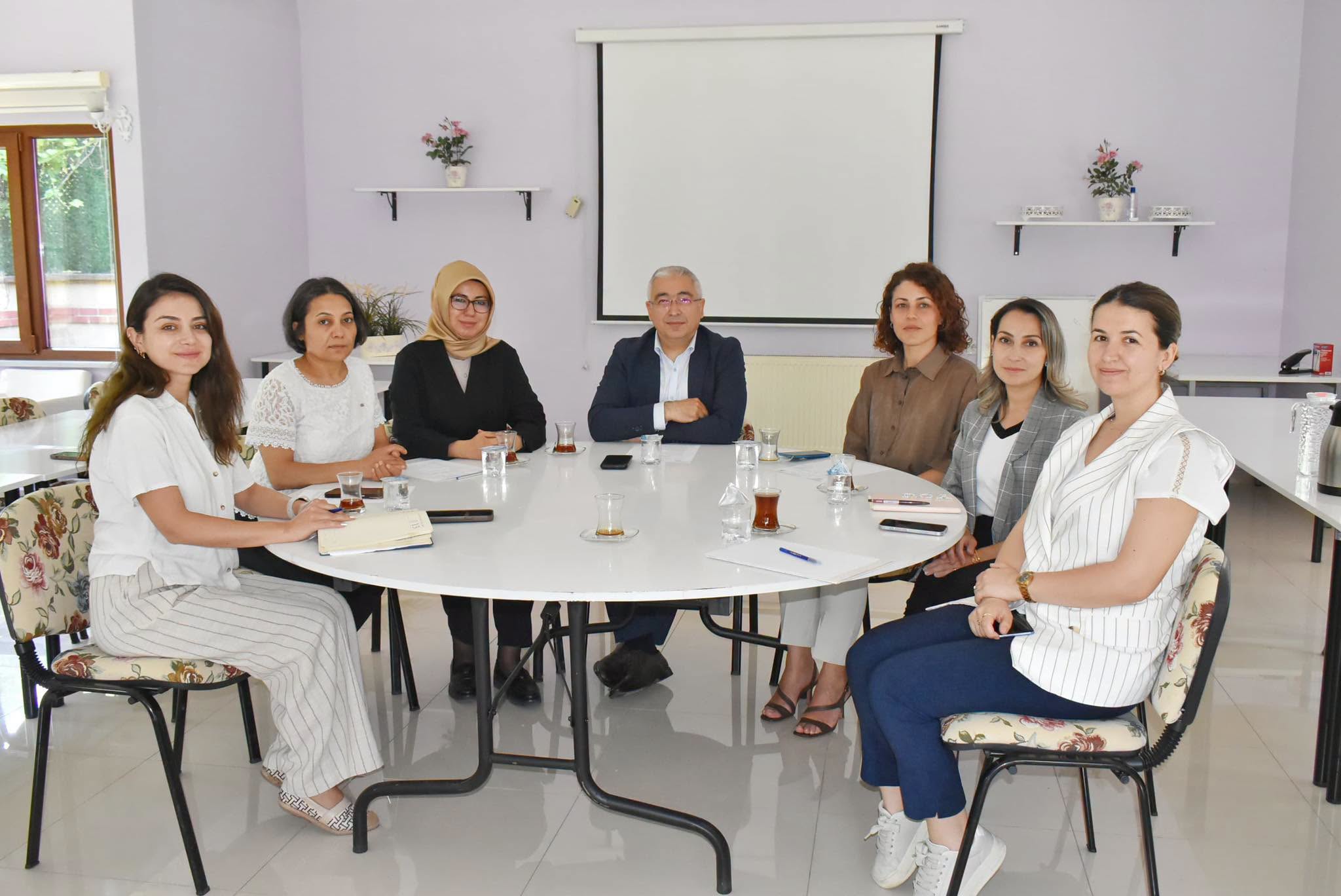 Kadına Yönelik Şiddetle Mücadelede Yol Haritası Belirlendi