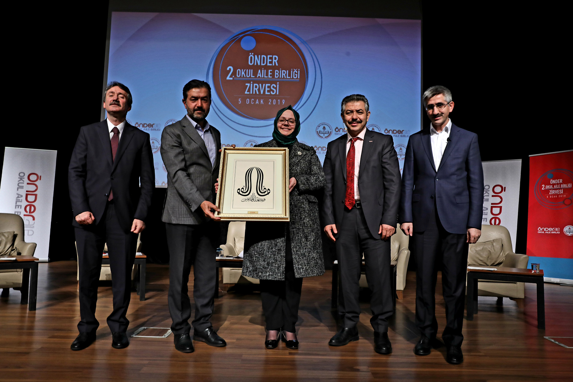 Bakan Selçuk, Önder 2. Okul Aile Birliği Zirvesi’ne Katıldı