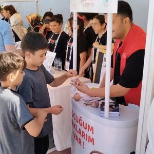 Çocuklarımız Haklarını Öğreniyor Geleceğe Güvenle Yürüyor - fotoğraf 9