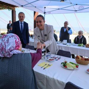  Babalar Günü Münasebetiyle Hilmi-Hafize Evin Huzurevi sakinleriyle bir araya geldi. - fotoğraf 5